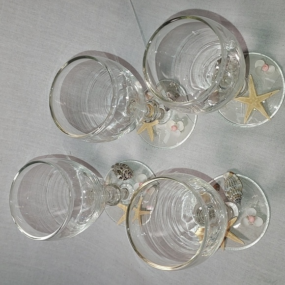 Handmade Shell Art Cognac Glasses Wine Glasses Set of 4 - Picture 7 of 8